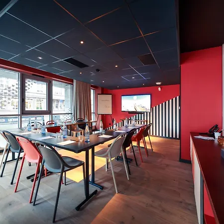 Boma Easy Living ホテル